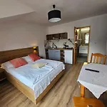 Do Wynajecia U Lusi Homestay *