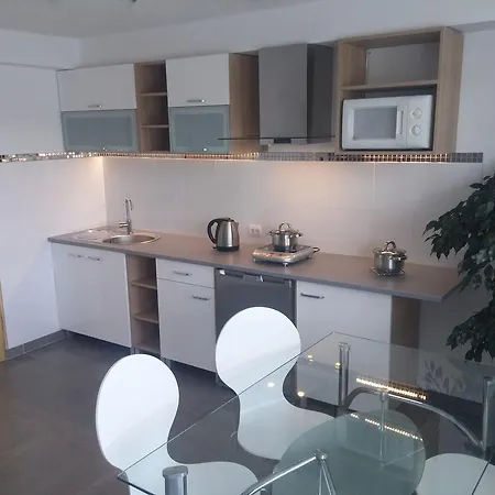 Homestay Do Wynajecia U Lusi